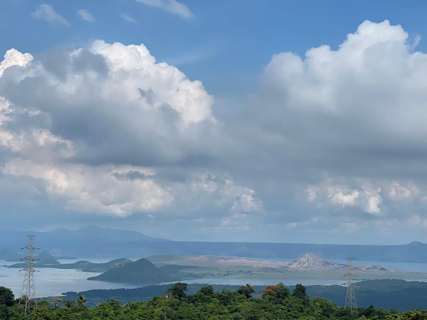 Splendido Tagagtay Taal Lake Staycation Free Parking Netflix No Free Pool Tagaytay City Eksteriør bilde