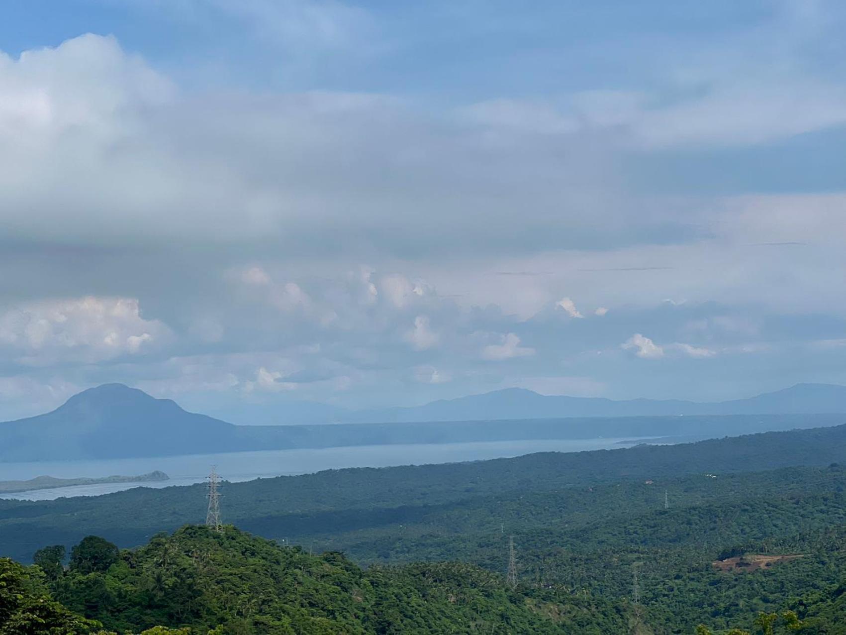Splendido Tagagtay Taal Lake Staycation Free Parking Netflix No Free Pool Tagaytay City Eksteriør bilde