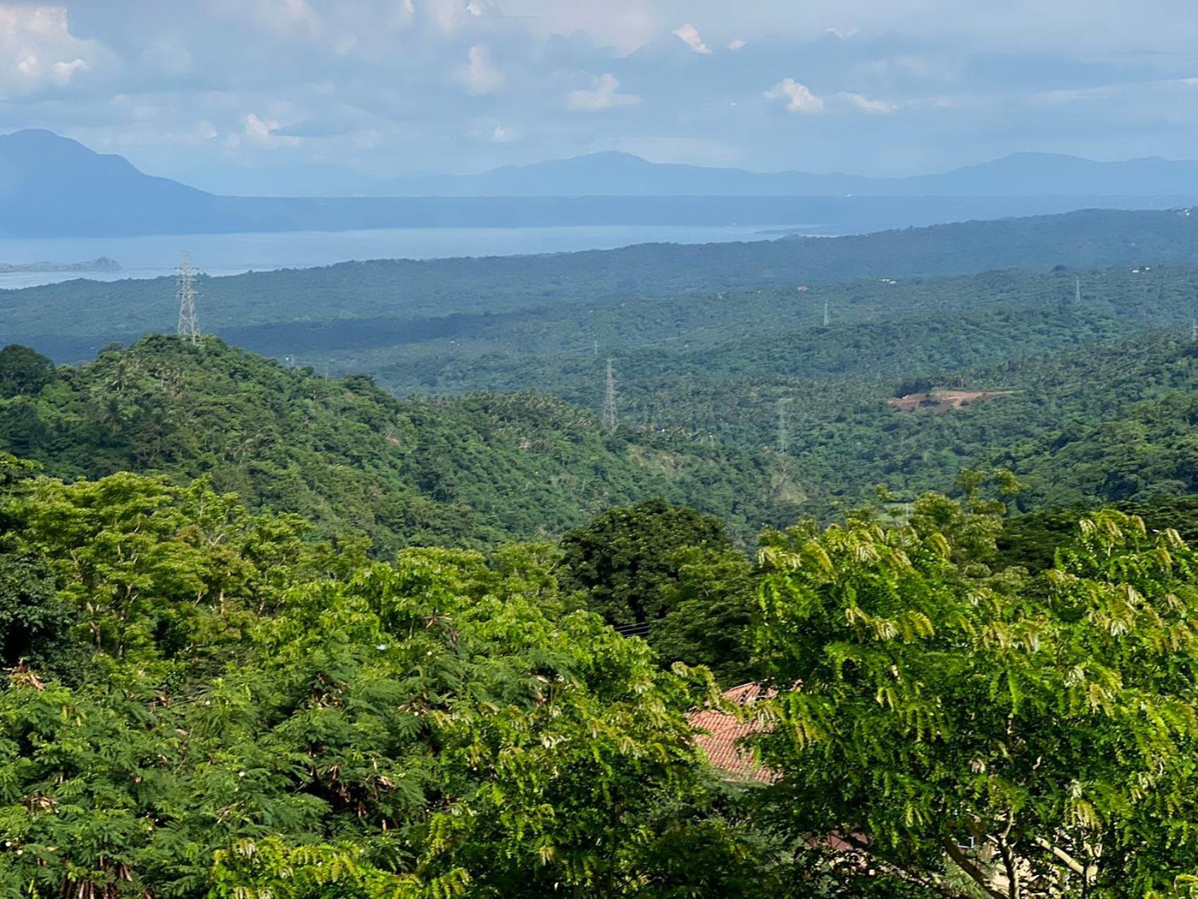 Splendido Tagagtay Taal Lake Staycation Free Parking Netflix No Free Pool Tagaytay City Eksteriør bilde