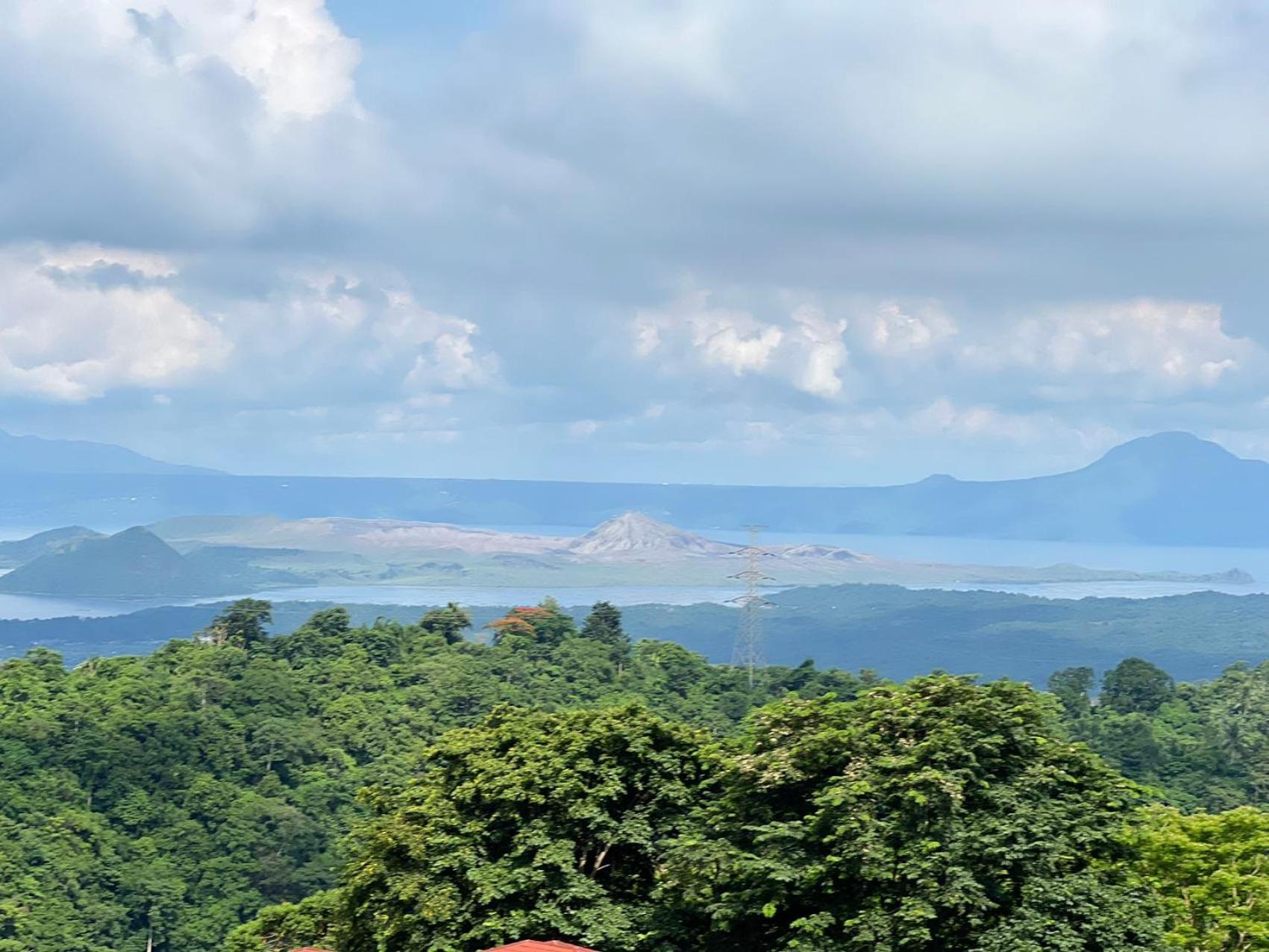 Splendido Tagagtay Taal Lake Staycation Free Parking Netflix No Free Pool Tagaytay City Eksteriør bilde