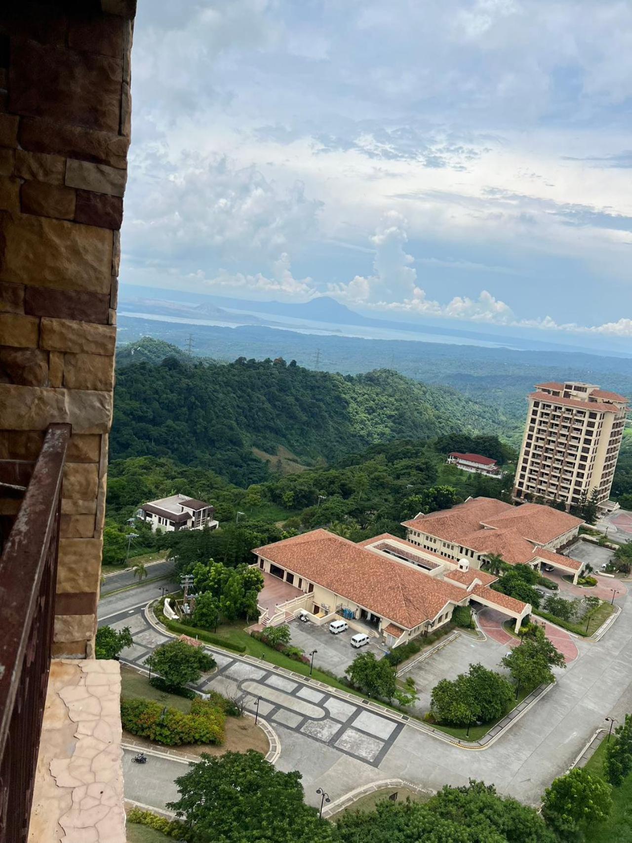 Splendido Tagagtay Taal Lake Staycation Free Parking Netflix No Free Pool Tagaytay City Eksteriør bilde