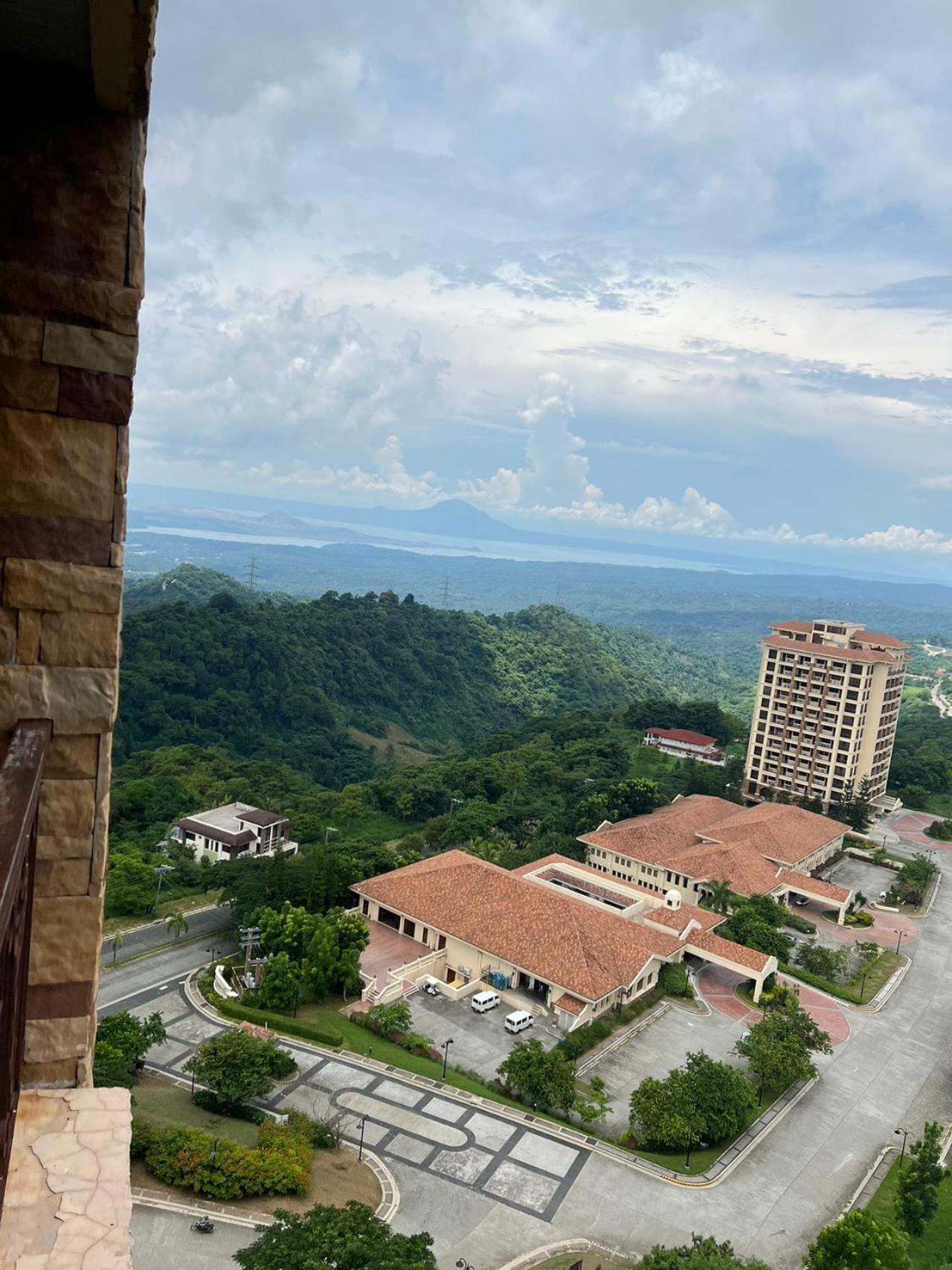 Splendido Tagagtay Taal Lake Staycation Free Parking Netflix No Free Pool Tagaytay City Eksteriør bilde