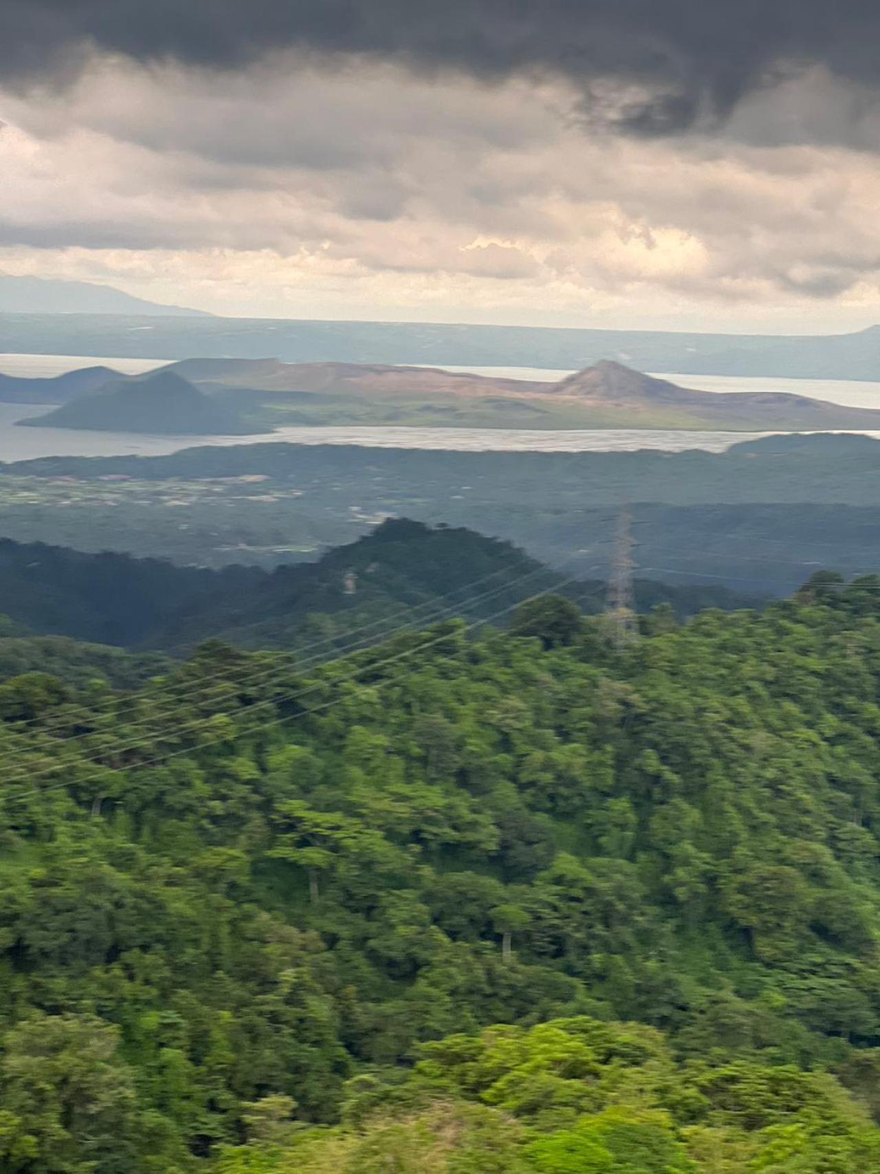 Splendido Tagagtay Taal Lake Staycation Free Parking Netflix No Free Pool Tagaytay City Eksteriør bilde