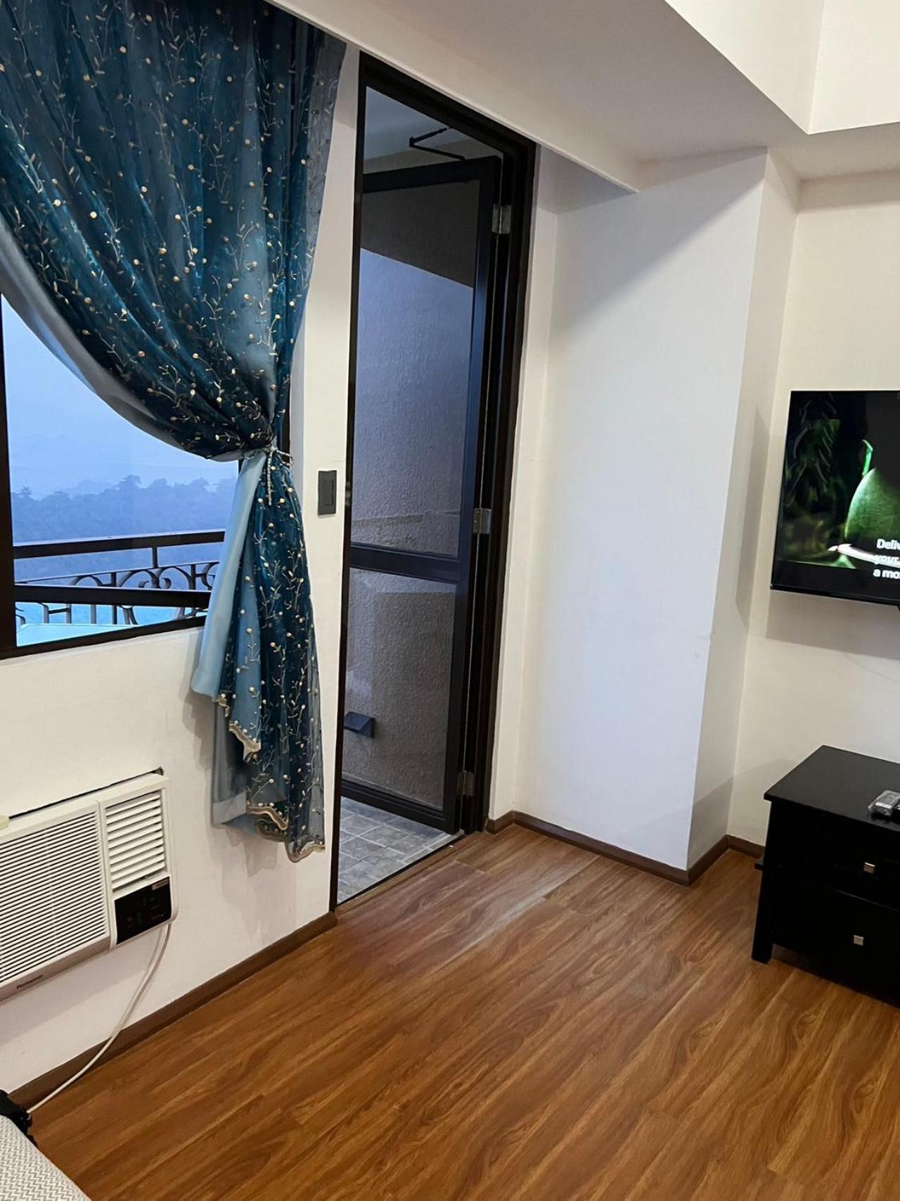 Splendido Tagagtay Taal Lake Staycation Free Parking Netflix No Free Pool Tagaytay City Eksteriør bilde